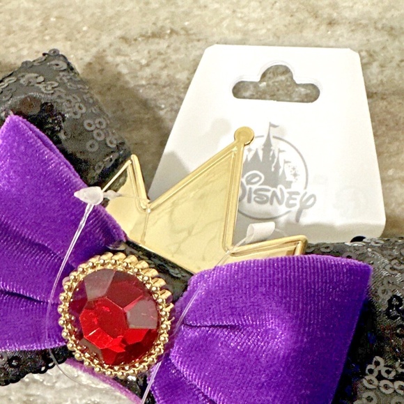 Disney Parks Snow White Evil Queen POISON APPLE Minnie Mouse Ears Headband NEW - Picture 11 of 11